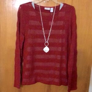 < NWT Chico’s Maroon Sweater With Design - L